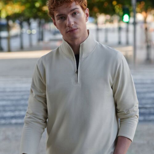 Premium piqué 1/4-zip top Thumbnail